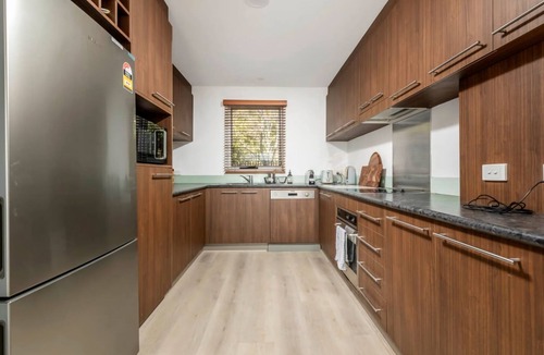Dickson Apartment | Beautiful 3 Bedroom Townhouse Located in Dickson
