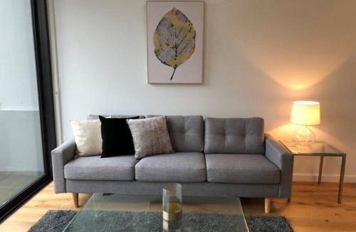 Chatswood CBD Apartment | Beautiful Apartment in Chatswood