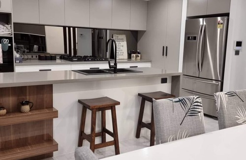 Throsby House | Beautiful New home in Throsby with 5 Bedrooms
