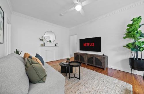 Bellevue Hill Apartment | Bellevue Hill 3BR Escape w Full kitchen