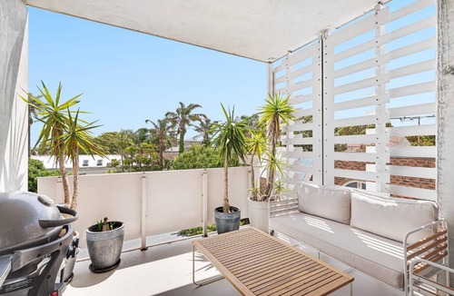 Bellevue Hill Apartment | Bellevue Hill Designer | Central location + views