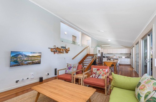 Pretty Beach Central Coast House | Belvidere Cottage by HolidayCo.