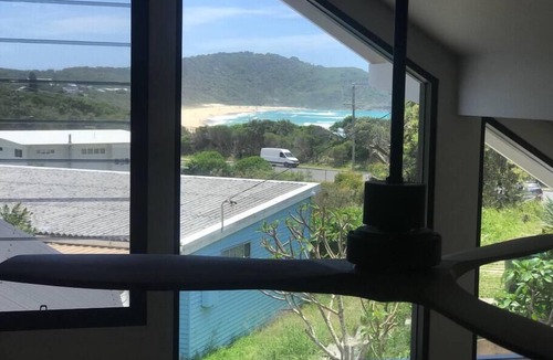 Boomerang Beach Villa | BESPOKE VILLA WITH A DOPE BEACH VIBE