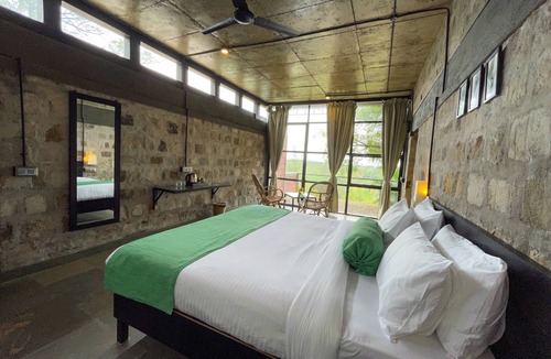 Bail Hongal Bed & Breakfast | BEVINA MANE 104