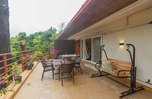 Mahabaleshwar Villa | Beyond The Blue Door by VEO - Part of StayVista