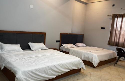 Menar Hotel | Bhagwati Hotel And Rooms