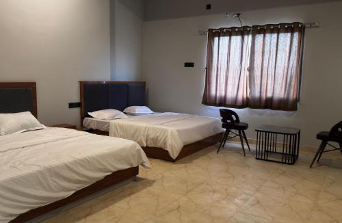 Menar Hotel | Bhagwati Hotel And Rooms