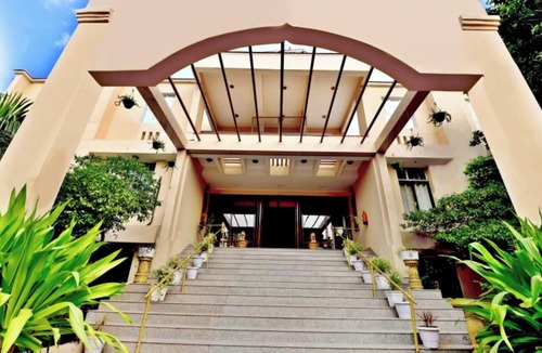 Bharatpur Hotel | Bharatpur Resort nrSanctuary Kadamb Kunj