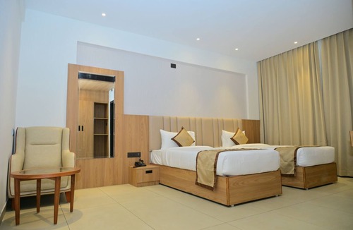 Hosur Hotel | BHAVANIS Vista by Icon
