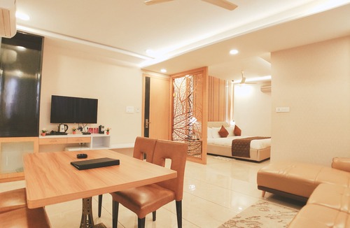 Bhopal Hotel | Bhopal Insignia