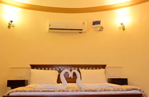 Bikaner Hotel | Bikaner Desert Camp & Resort