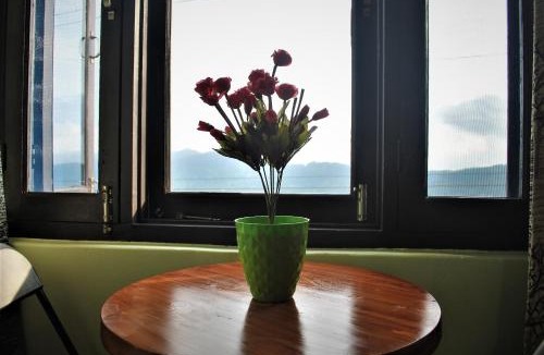 Gunehr Hotel | BillingVista Guest House Bir