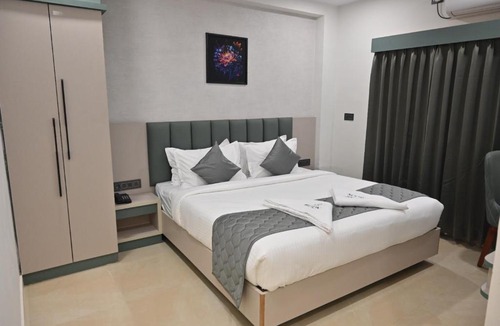5th Block Hotel | Bilton Premium Luxury Hotel Koramangala