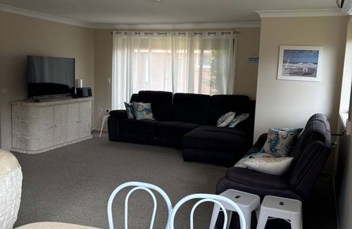 Central Coast House | BLT 123 - beach lake tavern