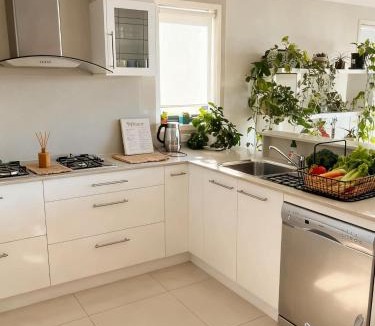 Tascott House | Bluewater sanctuary