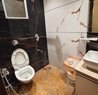 Amritsar Bed & Breakfast | BNB Blossom-300 meters from golden temple