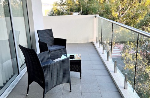 Bruce Apartment | Bold in Bruce - 1bd 1bth 1csp