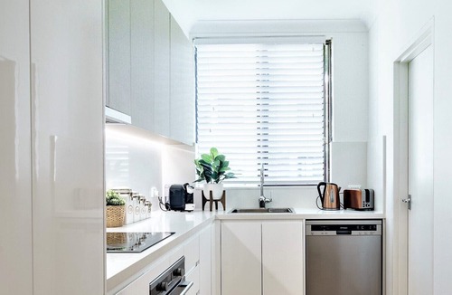 North Bondi Apartment | Bondi Beach Family Stay+POOL+ Car Park