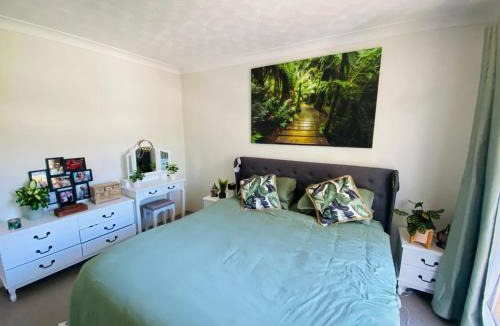 North Bondi Apartment | Bondi Beach Private ROOM at Shared two bedroom apartment