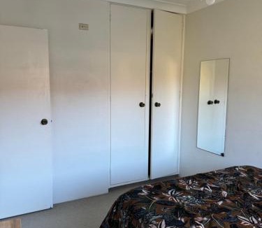 North Bondi Apartment | Bondi Beach Private ROOM at Shared two bedroom apartment