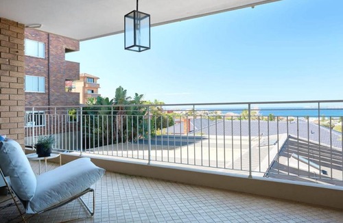 North Bondi Apartment | Bondi Oceanview Escape - Walk to beach