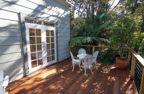 Leura Cabin | Bottlebrush Cabin, cosy private cabin in the trees