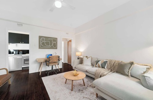 Elizabeth Bay Apartment | Boutique Apartment in Elizabeth Bay