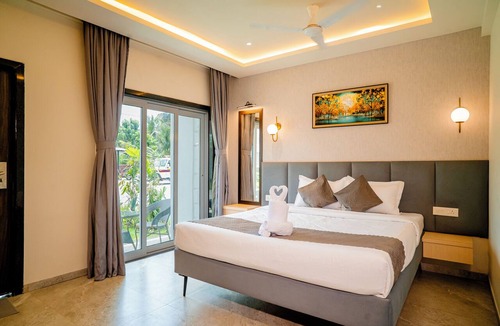 Mhsala Resort | Breeze Inn Beach Resort
