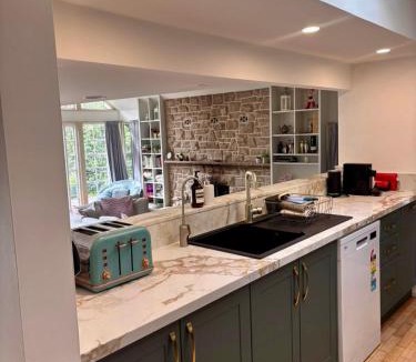 Bullaburra House | Bronte Cottage