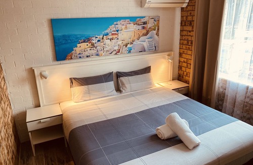 Long Jetty Hotel | Buccaneer Motel Pet friendly