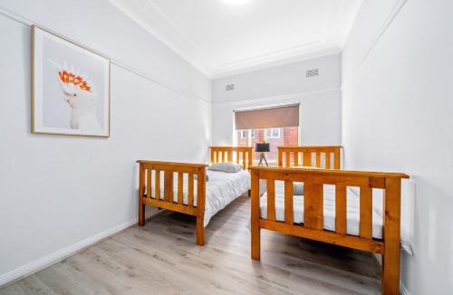 Burwood Apartment | Burwood Newly Renovated 2 Bedroom Apartment