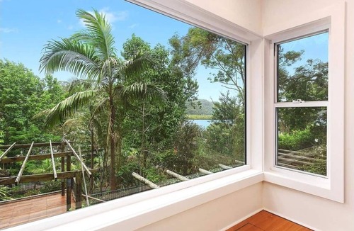 Spencer House | Bush Retreat on the Hawkesbury River