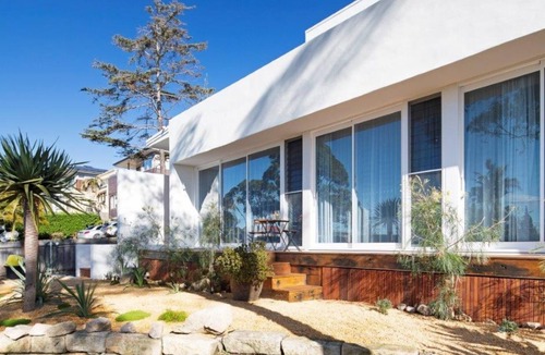 Balgowlah Heights Apartment | California Styled 2 bedroom flat near Manly