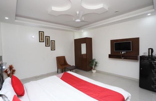 DLF City Hotel | Capital O Levanti Near Aravali Biodiversity Park