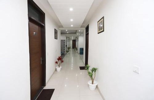 DLF City Hotel | Capital O Levanti Near Aravali Biodiversity Park