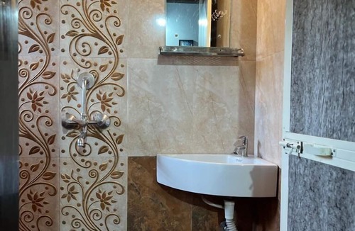 Candolim House | Casa Almeida Guest House