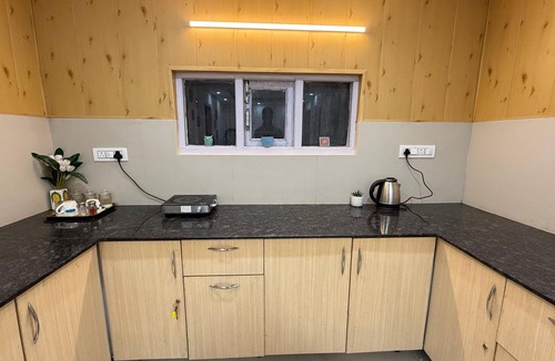 Mussoorie Apartment | Casa ami cozy nest 2bhk apartment in charming Mussoorie for your stay