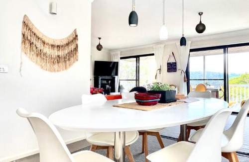 Newport Apartment | Casa de Piña walk to the beach