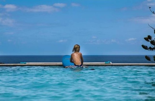 Red Head House | Casa Del Mare - Farm stay by the ocean