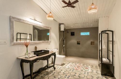 Assagao Villa | Casa Ferrazi by The Blue Kite Luxury 5BHK Portuguese-Style Villa in Assagao with Private Pool, Kitchen, Power Backup, WiFi & Caretaker