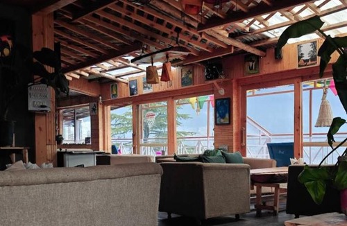 Manali Hotel | Casa Nova