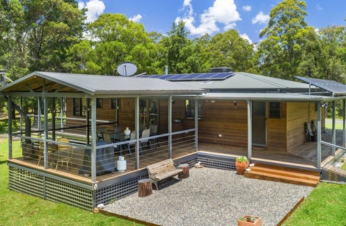 Kangaroo Valley House | Cedar House - set on 5 beautiful acres