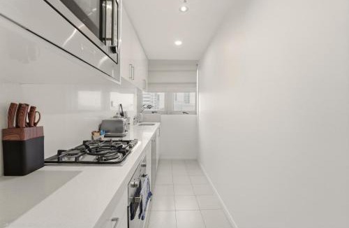 Burwood Apartment | Central Burwood 2BR Steps from Station & Westfield