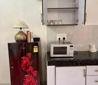 Kharar Apartment | Chandigarh Waale - 1BHK Furnished Stay, Kharar