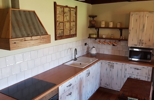 Neville Cottage | Chandlers Rest