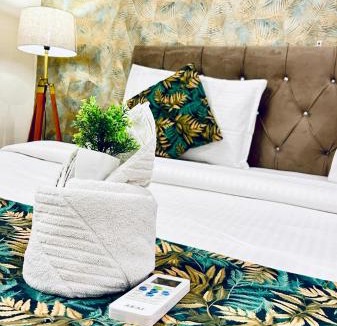 Dehradun Hotel | Chandra Grand