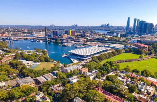 Glebe Apartment | Charming Glebe Retreat Near Fish Market for 6