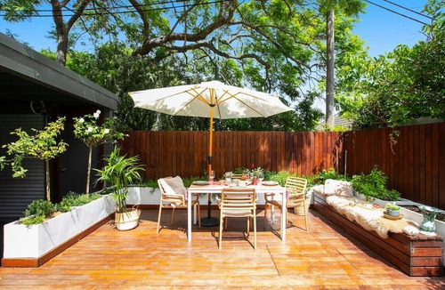 Glebe Apartment | Charming Retreat in Exclusive Glebe Estate