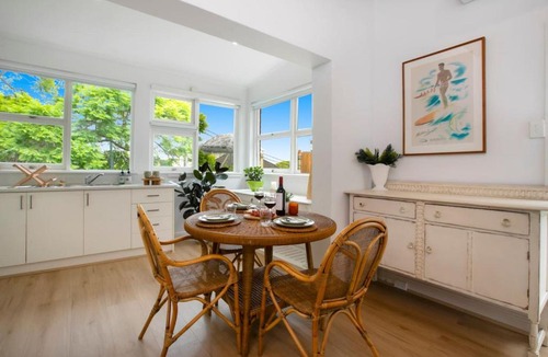 Glebe Apartment | Charming Retreat in Exclusive Glebe Estate