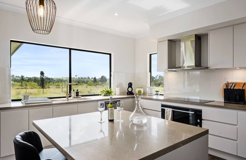 Pokolbin House | Cheerful Holiday House in Hunter Valley